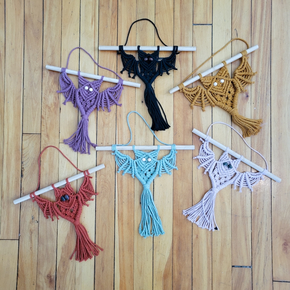 boho halloween | handmade macrame bats | wall art hanging wreath